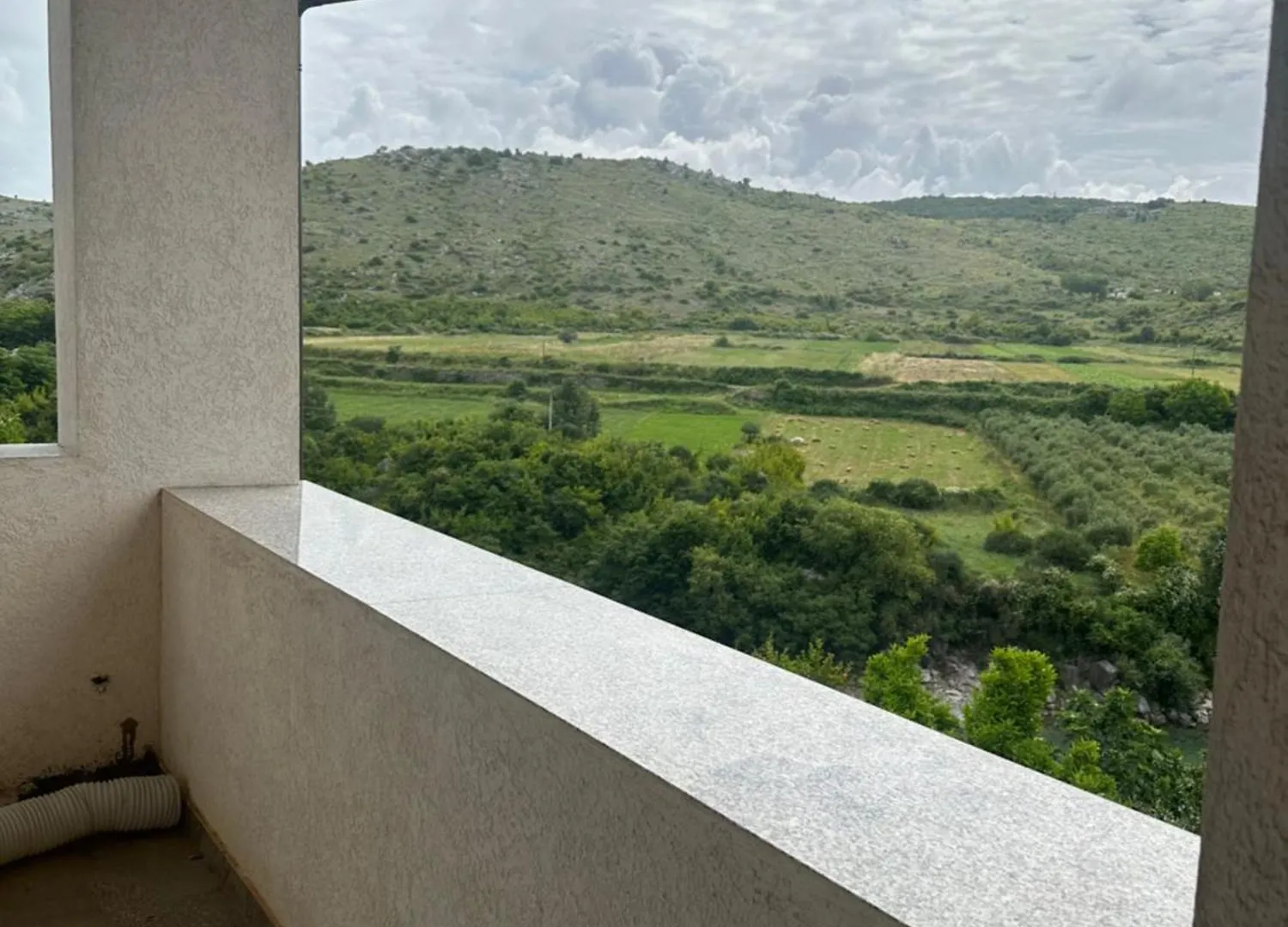 Homestay Ura Mesit, Mesi Bridge Apartment Boks Albania