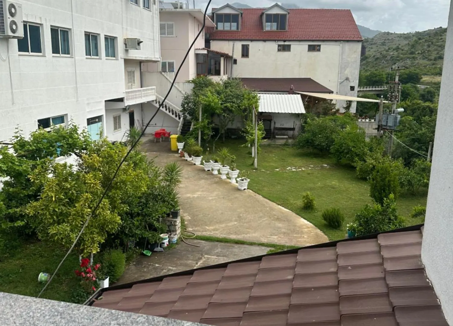 Ura Mesit, Mesi Bridge Apartment Boks 0*,