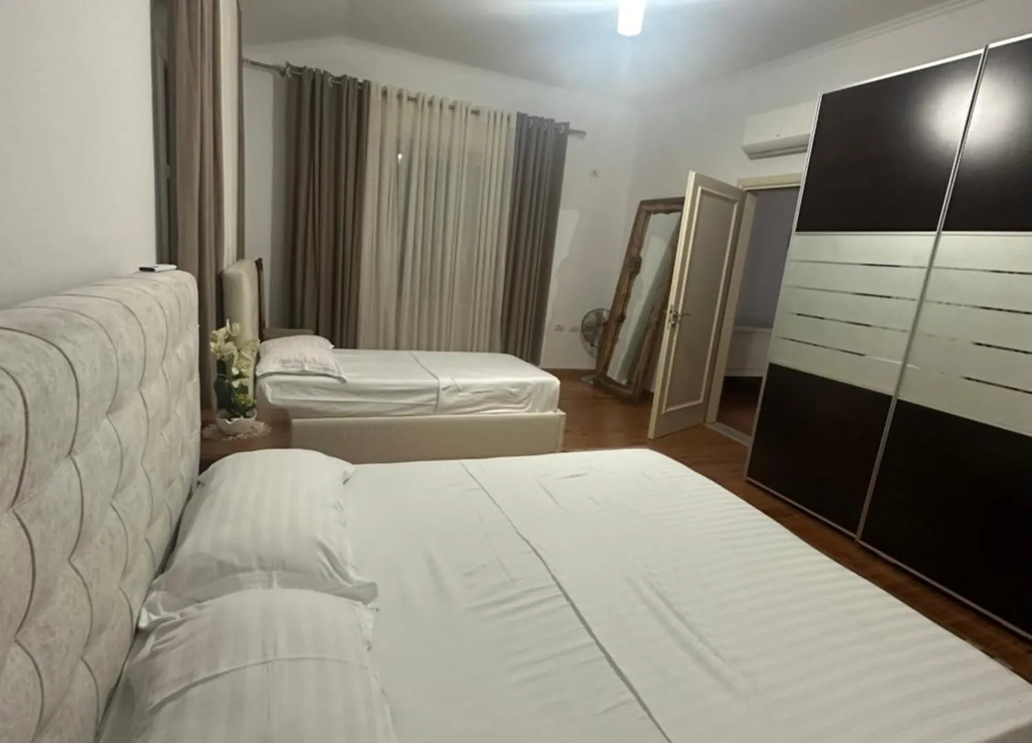 Ura Mesit, Mesi Bridge Apartment Boks 0*,  Albania